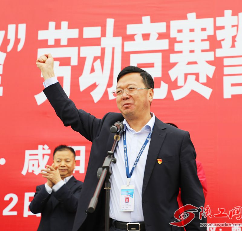 中铁24局董事长_中铁15局董事长(2)