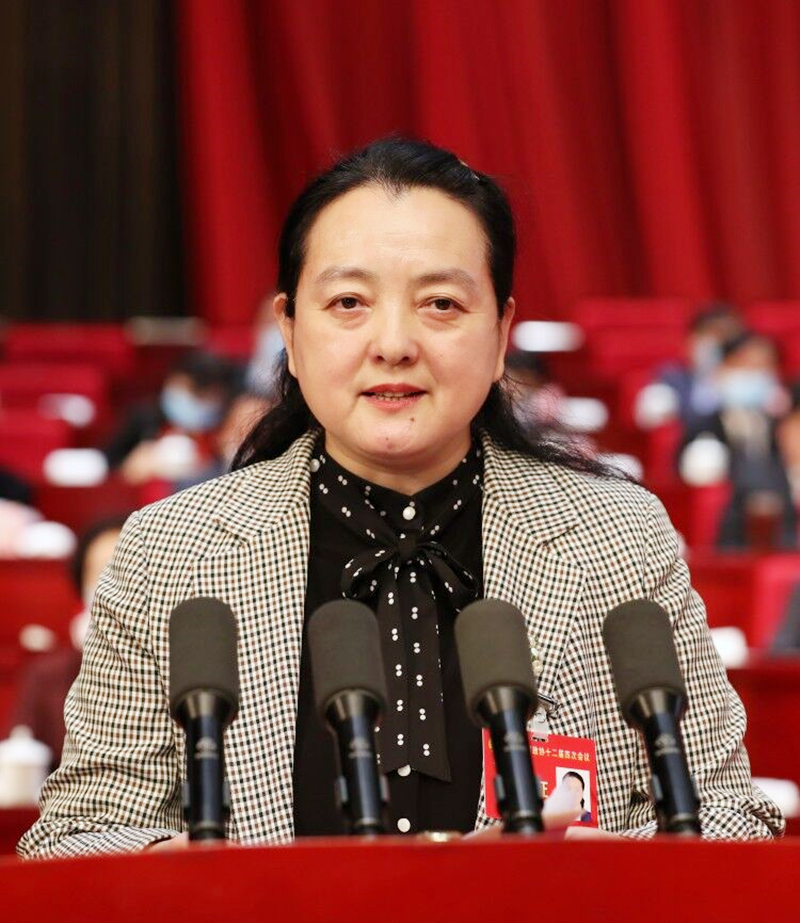 陕西省政协常委李瑛加强基层卫生能力建设